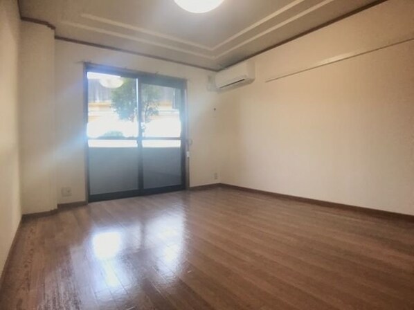 サンクリスタルの物件内観写真